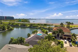 3905 Fontainebleau Dr, Tampa, FL 33634 - Photo 76