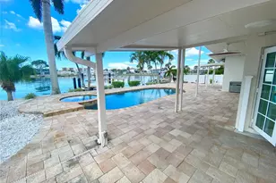 11440 4th St E, Treasure Island, FL 33706 - Photo 38