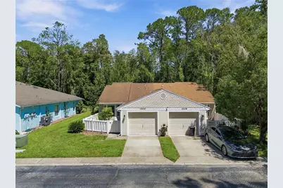 12508 Hollybrook Lane, Hudson, FL 34669 - Photo 2