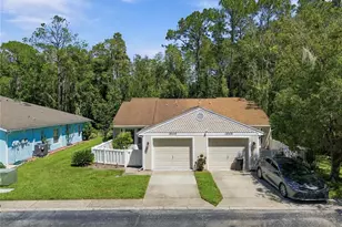 12508 Hollybrook Ln, Hudson, FL 34669 - Photo 2