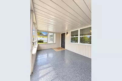 109 W Grapefruit Circle, Clearwater, FL 33759 - Photo 2