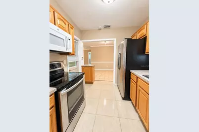 109 W Grapefruit Circle, Clearwater, FL 33759 - Photo 6