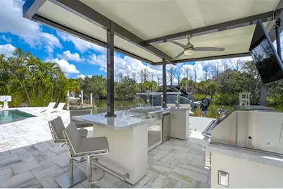 3923 Doral Drive, Tampa, FL 33634 - Photo 6