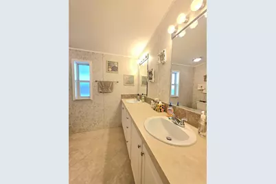 37321 Eileen Avenue, Zephyrhills, FL 33542 - Photo 28
