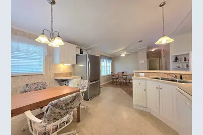 37321 Eileen Avenue, Zephyrhills, FL 33542 - Photo 10