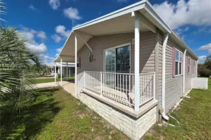 37321 Eileen Ave, Zephyrhills, FL 33542 - Photo 40