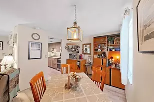 129 Camphor Cir, Oldsmar, FL 34677 - Photo 10