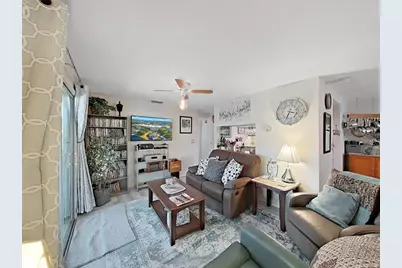 129 Camphor Circle #C, Oldsmar, FL 34677 - Photo 4