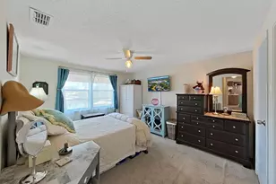 129 Camphor Cir, Oldsmar, FL 34677 - Photo 26