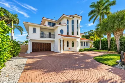 199 21st Avenue, Saint Pete Beach, FL 33706 - Photo 2
