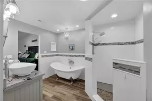 743 Kingston Ct, Apollo Beach, FL 33572 - Photo 24