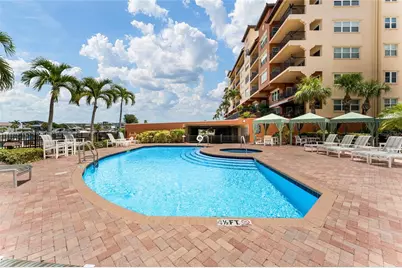 5301 Gulf Blvd. Boulevard #E406, Saint Pete Beach, FL 33706 - Photo 8