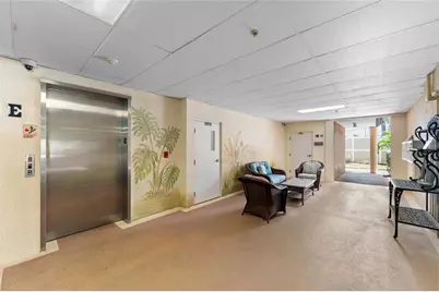 5301 Gulf Blvd. Boulevard #E406, Saint Pete Beach, FL 33706 - Photo 12