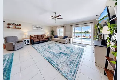 236 Rain Berry Avenue, Ruskin, FL 33570 - Photo 10
