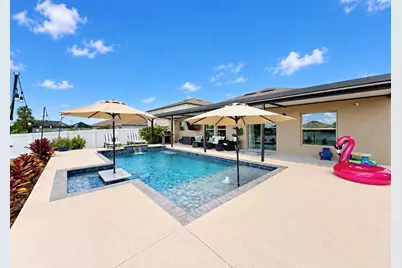236 Rain Berry Avenue, Ruskin, FL 33570 - Photo 2
