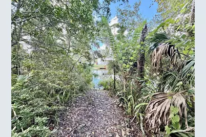 6464 Arbutus Avenue, Weeki Wachee, FL 34607 - Photo 2