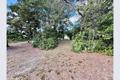 6464 Arbutus Avenue, Weeki Wachee, FL 34607 - Photo 14