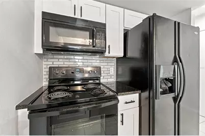 4907 W McElroy Avenue #H209, Tampa, FL 33611 - Photo 12
