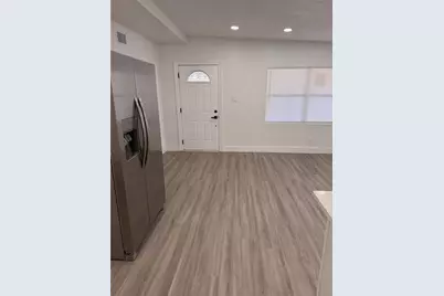 5808 N Lois Avenue, Tampa, FL 33614 - Photo 32