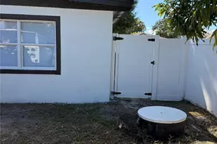 5808 N Lois Ave, Tampa, FL 33614 - Photo 16