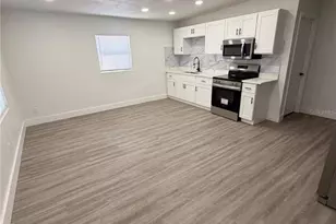 5808 N Lois Ave, Tampa, FL 33614 - Photo 36