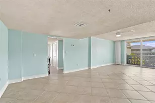 9 Forbes Pl, Dunedin, FL 34698 - Photo 12