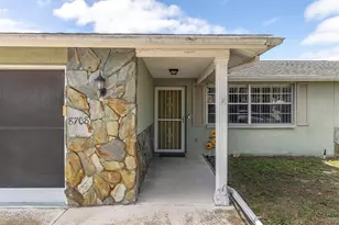 8708 Briar Patch Dr, Port Richey, FL 34668 - Photo 2