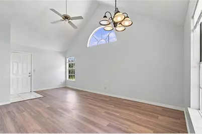 12291 Armenia Gables Circle, Tampa, FL 33612 - Photo 36