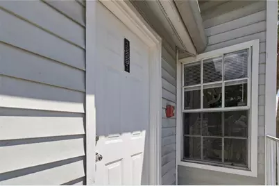 12291 Armenia Gables Circle, Tampa, FL 33612 - Photo 2