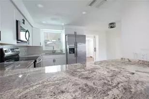 1408 Jennings Dr, Holiday, FL 34690 - Photo 8