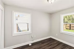 1517 W River Shore Way, Tampa, FL 33603 - Photo 10