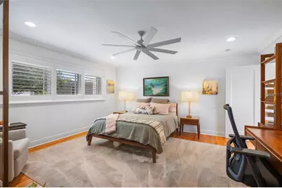 602 29th Avenue N, Saint Petersburg, FL 33704 - Photo 24