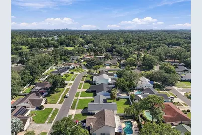 13918 Briardale Lane, Tampa, FL 33618 - Photo 72