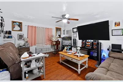 2409 Giddens Avenue, Seffner, FL 33584 - Photo 4
