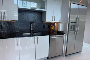 60 SW 13th St, Miami, FL 33130 - Photo 24