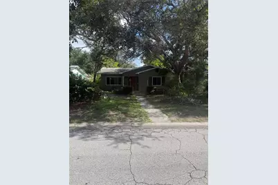 215 24th Avenue N, Saint Petersburg, FL 33704 - Photo 1