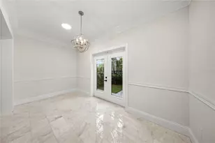 420 S Royal Poinciana Dr, Tampa, FL 33609 - Photo 8
