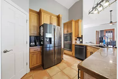 13100 Lilita Avenue, Dover, FL 33527 - Photo 12