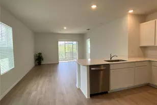 32354 Weathered Oak Dr, Wesley Chapel, FL 33543 - Photo 6