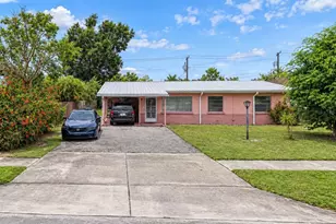 1443 Alhambra Dr, Fort Myers, FL 33901 - Photo 1