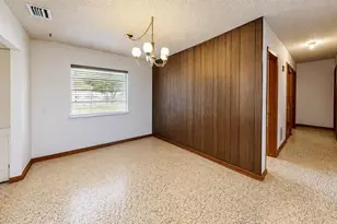 1443 Alhambra Dr, Fort Myers, FL 33901 - Photo 6