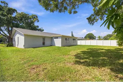 2347 Barkwood Pass, Clearwater, FL 33763 - Photo 62