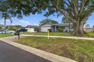 2347 Barkwood Pass, Clearwater, FL 33763 - Photo 2