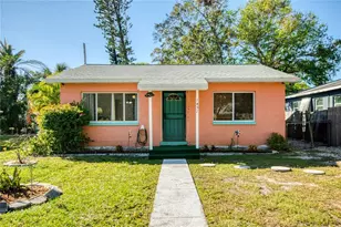 1437 56th St S, Gulfport, FL 33707 - Photo 1