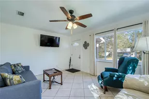 1437 56th St S, Gulfport, FL 33707 - Photo 8