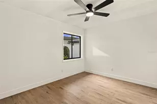 10309 Reclinata Ln, Tampa, FL 33618 - Photo 24