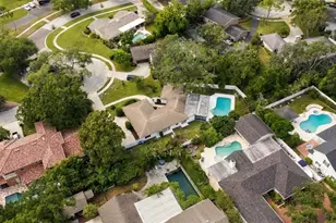 10309 Reclinata Ln, Tampa, FL 33618 - Photo 44