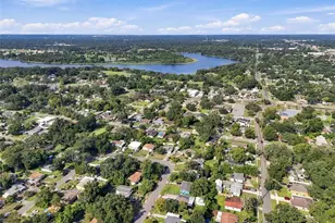 4216 N Sandalwood Cir, Tampa, FL 33617 - Photo 48