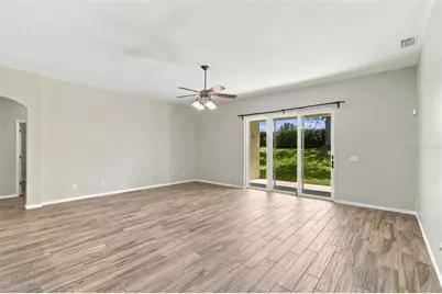 1815 Winn Arthur, Valrico, FL 33594 - Photo 32