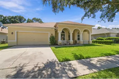 1815 Winn Arthur, Valrico, FL 33594 - Photo 4